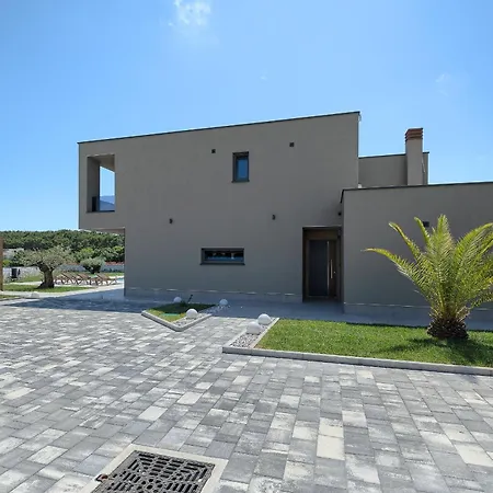 Villa Skalica - Medulin Sea View
