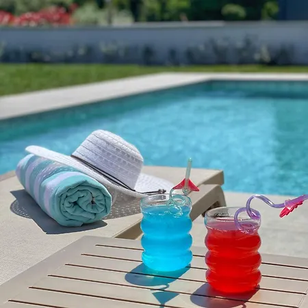 Villa Skalica - Medulin Sea View