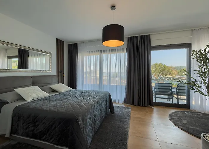 Skalica - Medulin Sea View Villa