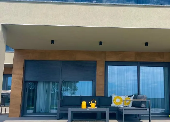 Skalica - Medulin Sea View *